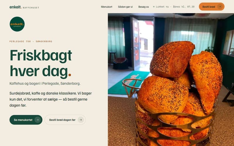 Forsiden af en hjemmeside, jeg har bygget til en virksomhed inden for kaffehus & bageri