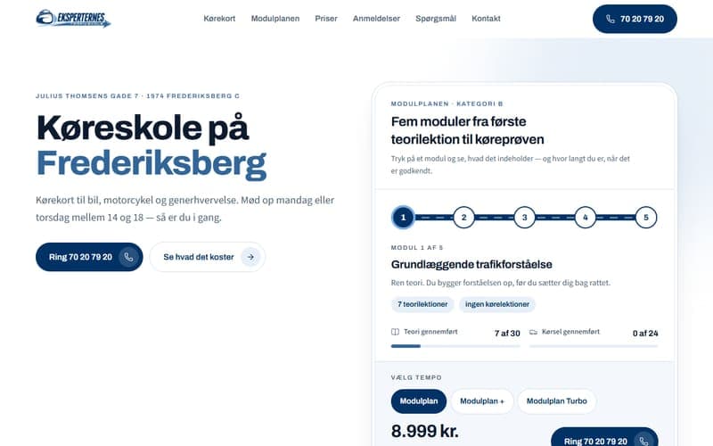 Forsiden af en hjemmeside, jeg har bygget til en virksomhed inden for køreskole